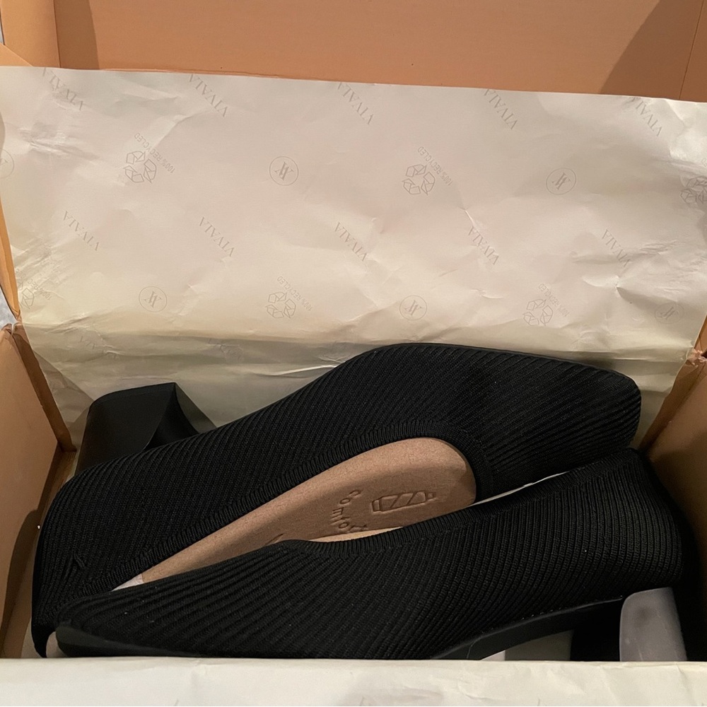 NIB Vivaia Melody 2.0 Sz 10 41.5 Square-Toe Black Heels - Picture 10 of 16